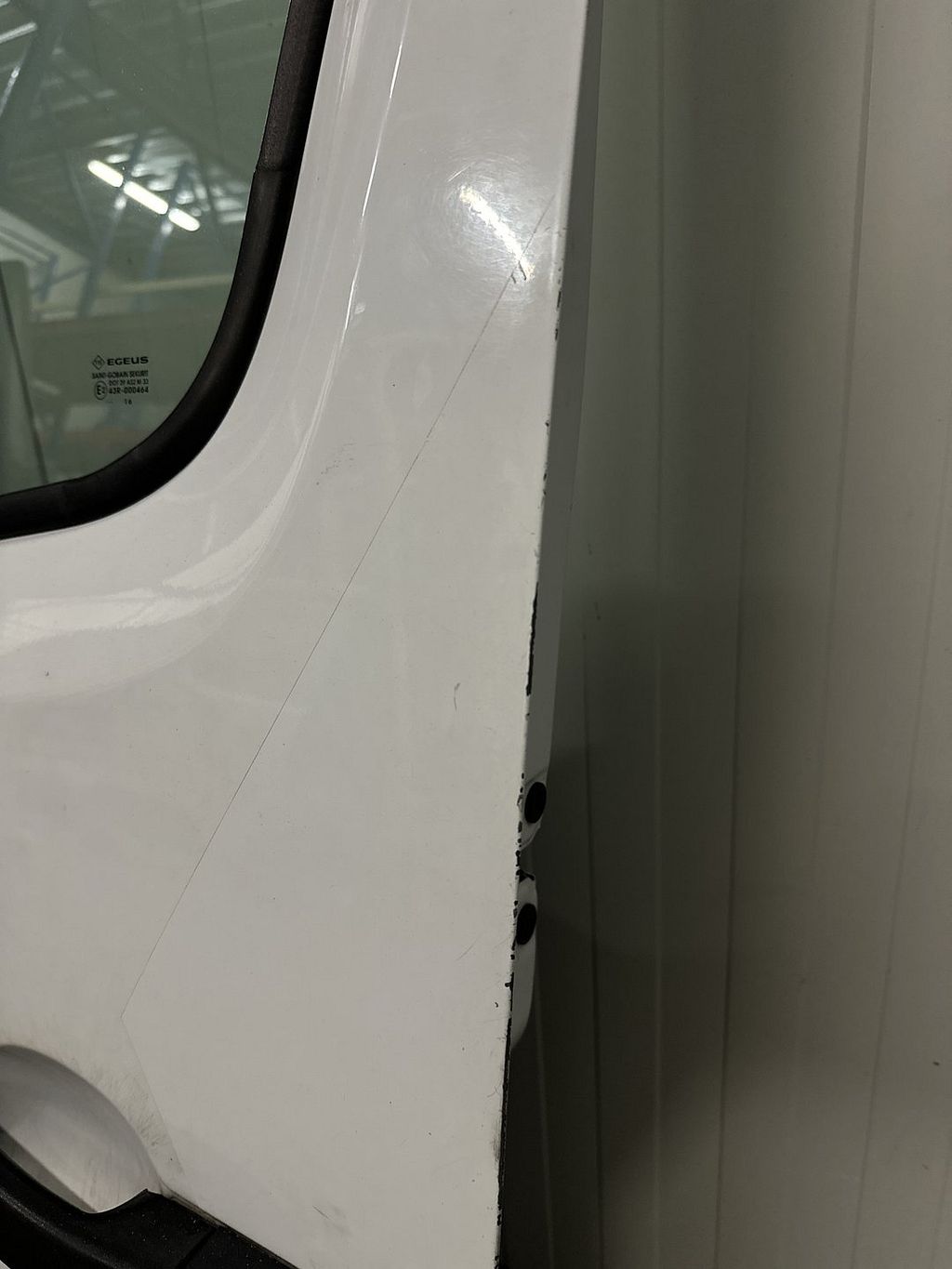 Opel Vivaro, Renault Trafic Voorportier links wit 95528989