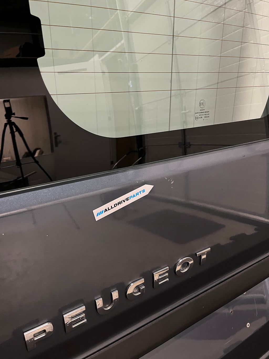 Peugeot Boxer Achterdeur links H2 met ruit grijs 1617322980