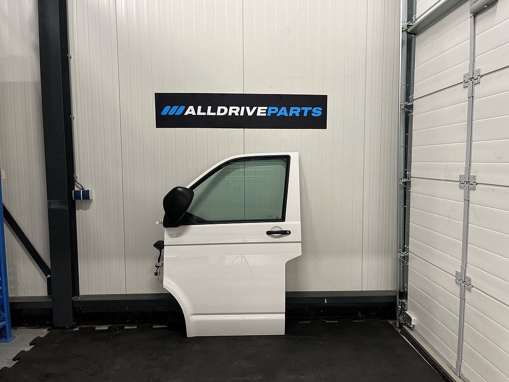 Volkswagen Transporter T6 Voorportier links LB9A 7LA831055