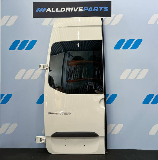 Mercedes Sprinter W906 en W907 onderdelen: de verschillen