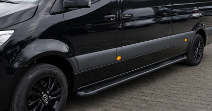 Mercedes Sprinter W907 Trittbretter Sidesteps Matt schwarz