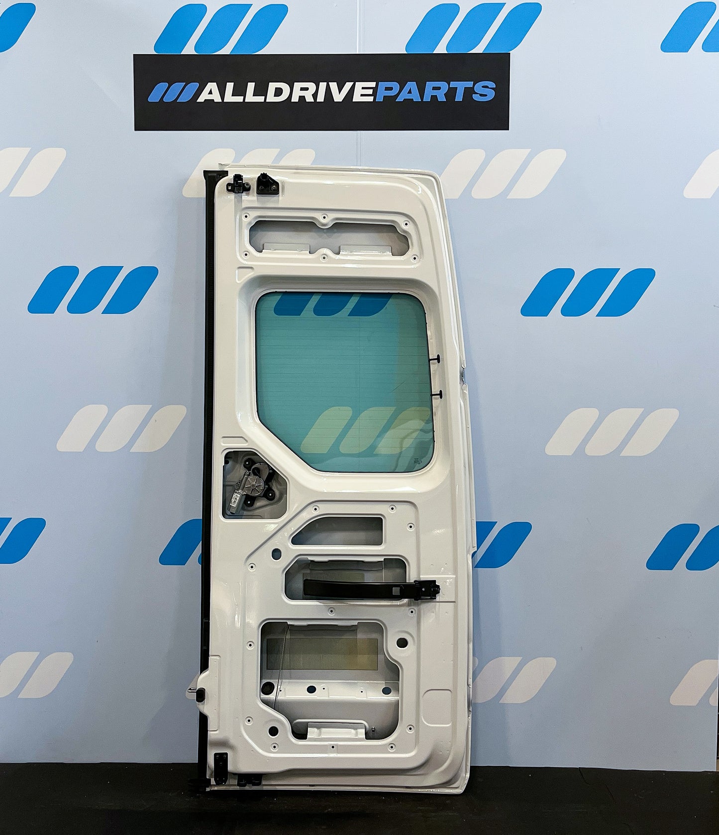 VW Crafter MAN Hecktür tür hinten links H2 LB9A Weiß 7C3827091CE