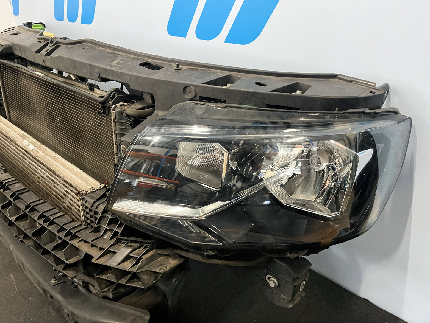VW T6 komplett Frontpaket Weiß Motorhaube Stoßstange Scheinwerfer
