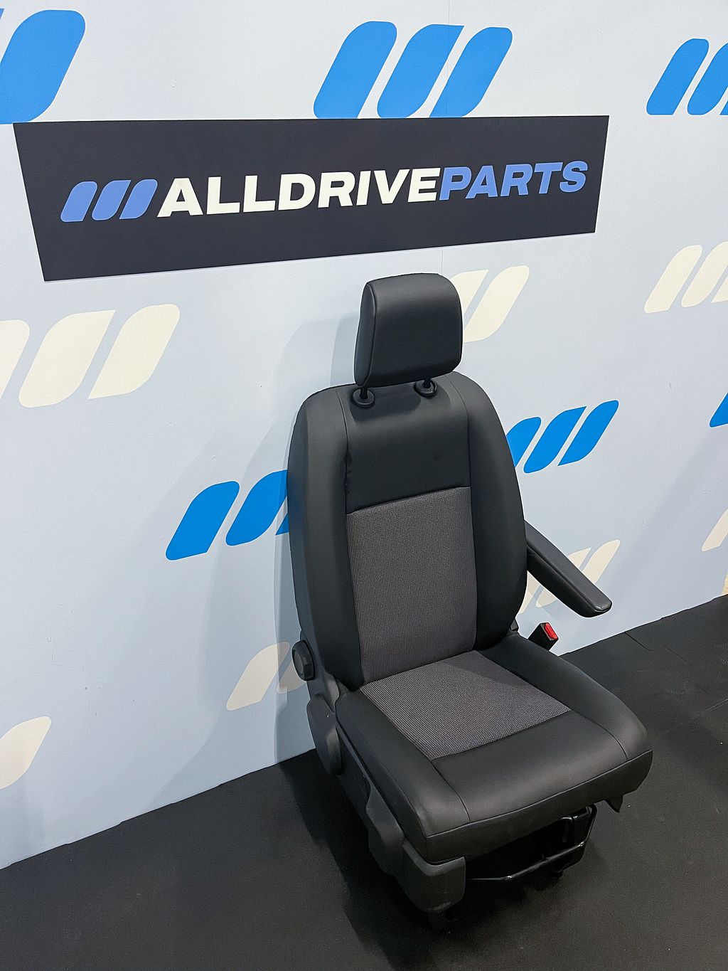 Bijrijdersstoel half leder Peugeot Expert Opel Vivaro 