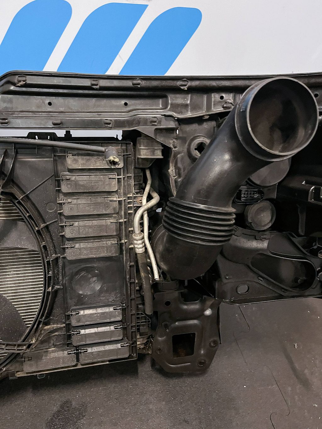Complete voorkop VW Volkswagen Transporter T6 wit LB9A ACC