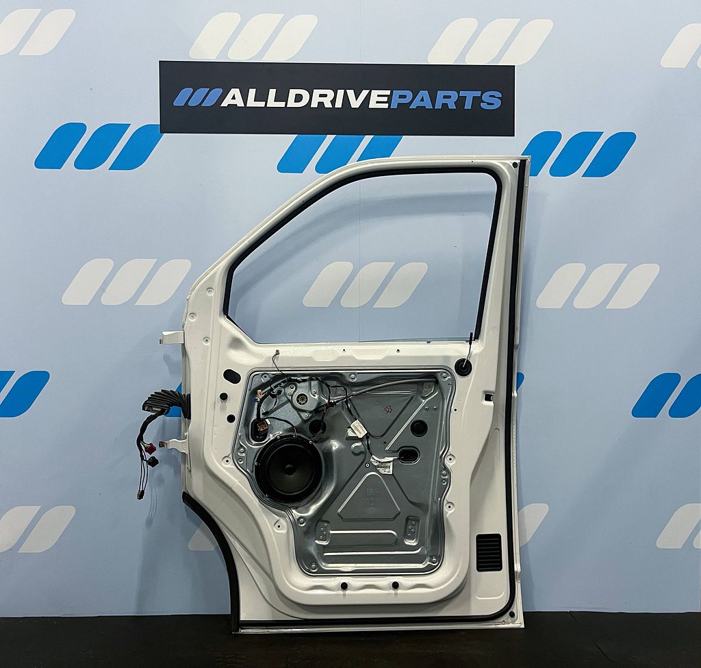 Voorportier rechts voor Volkswagen T6 LB9A Wit 7LA831056