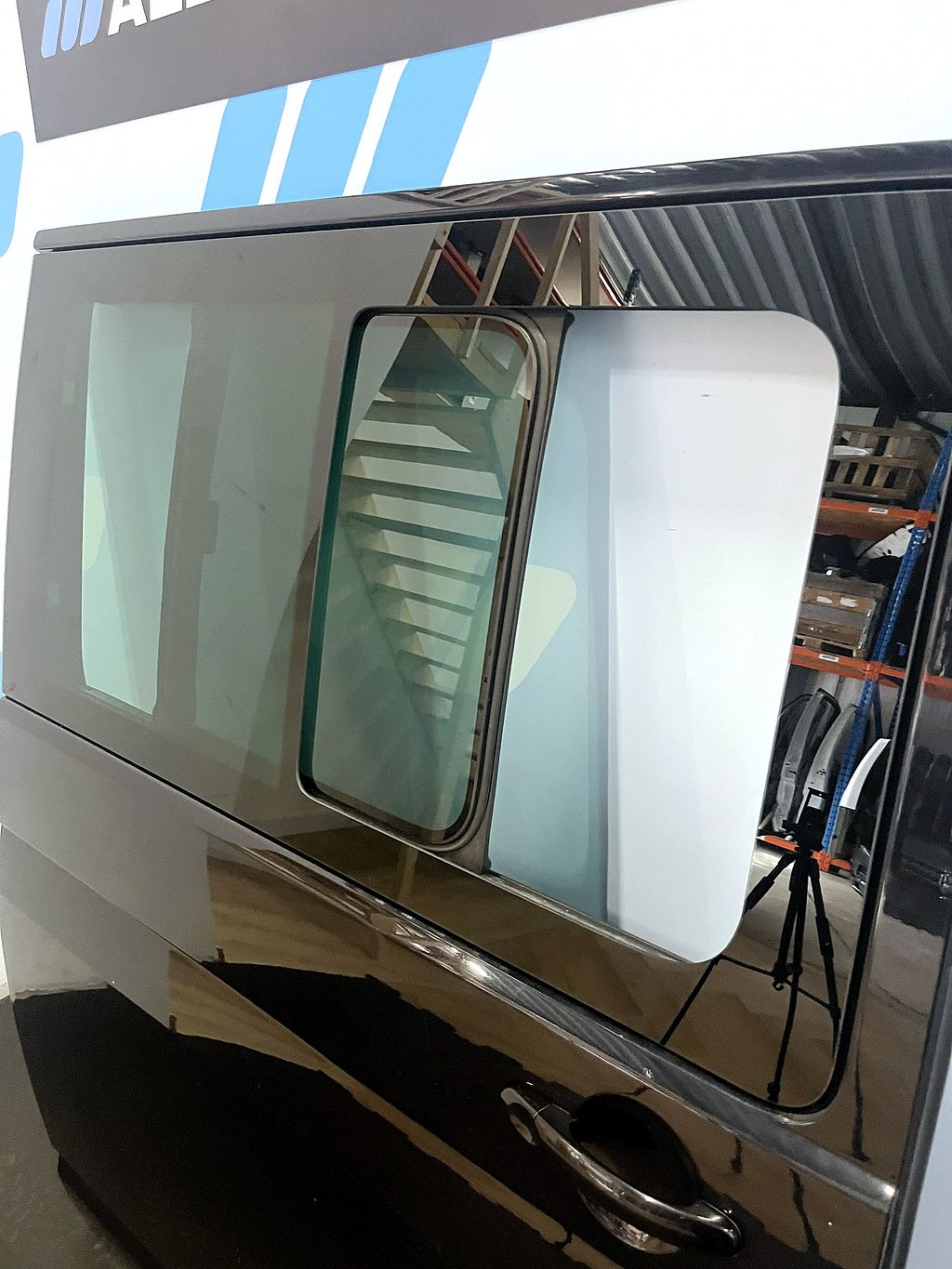 VW Transporter T6 schuifdeur rechts zwart LC9X 7E0843108BF