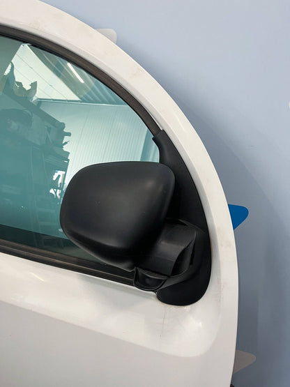 Renault Kangoo voorportier rechts wit 801004234R