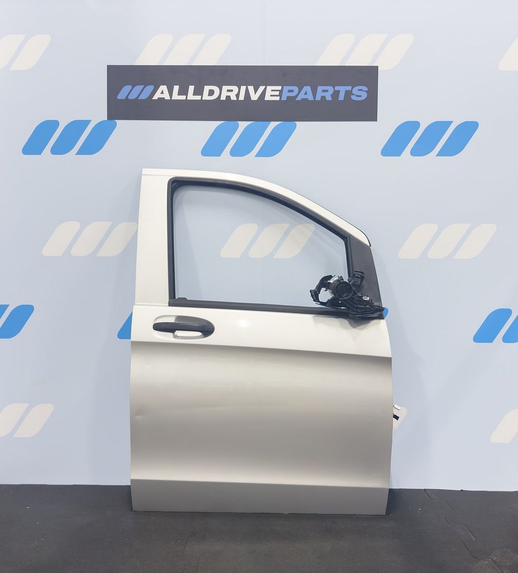 Mercedes Vito W447 voorportier rechts grijs A4477206700
