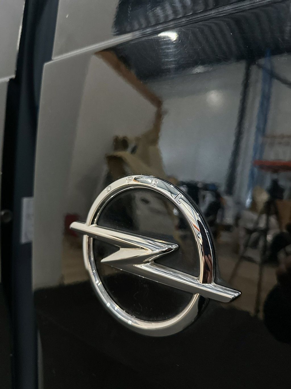 Opel Vivaro achterdeur rechts dicht KTV zwart 9811894980