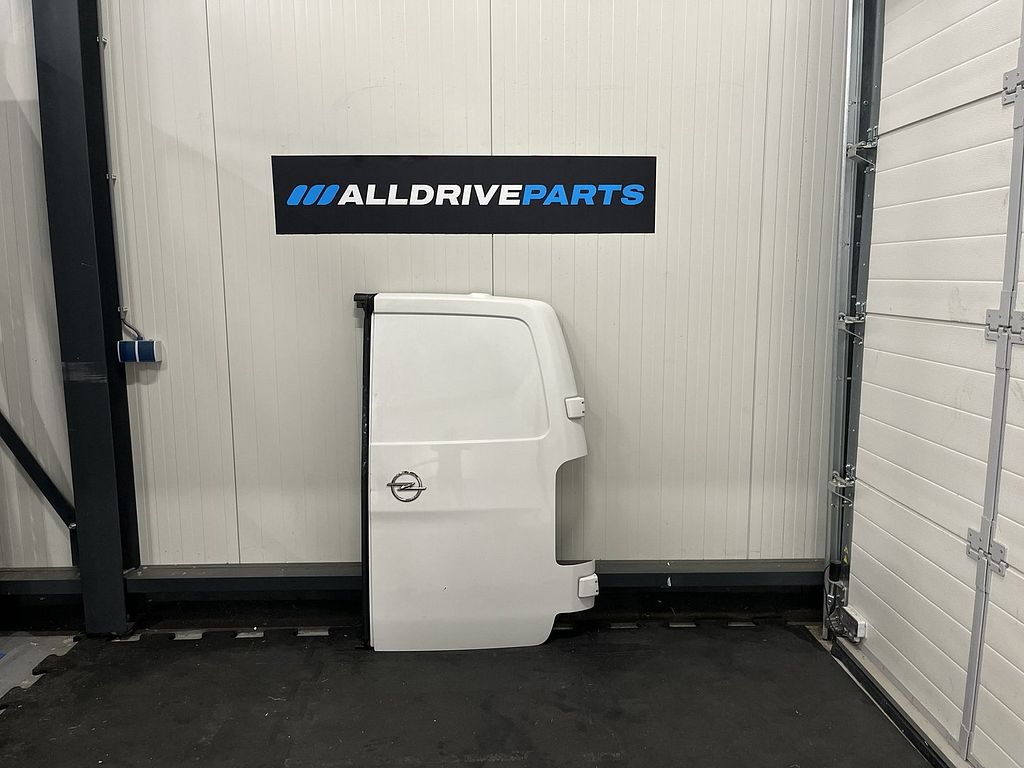 Opel Vivaro achterdeur rechts dicht wit 9811894980