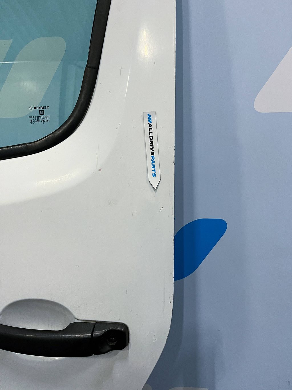 Opel Vivaro Renault Trafic  Voorportier links wit 93455815