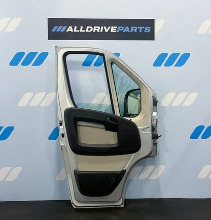 Peugeot Boxer Fiat Ducato Voorportier links grijs 9002EJ