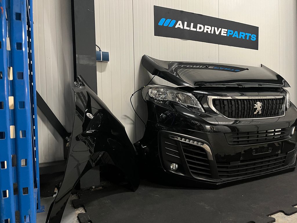 Peugeot Expert Complete Voorkop Voorfront zwart mistlampen