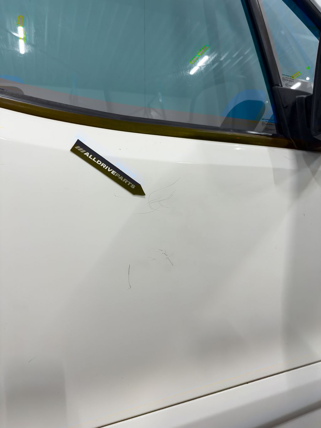 Peugeot Partner  Voorportier rechts wit 9004Z6