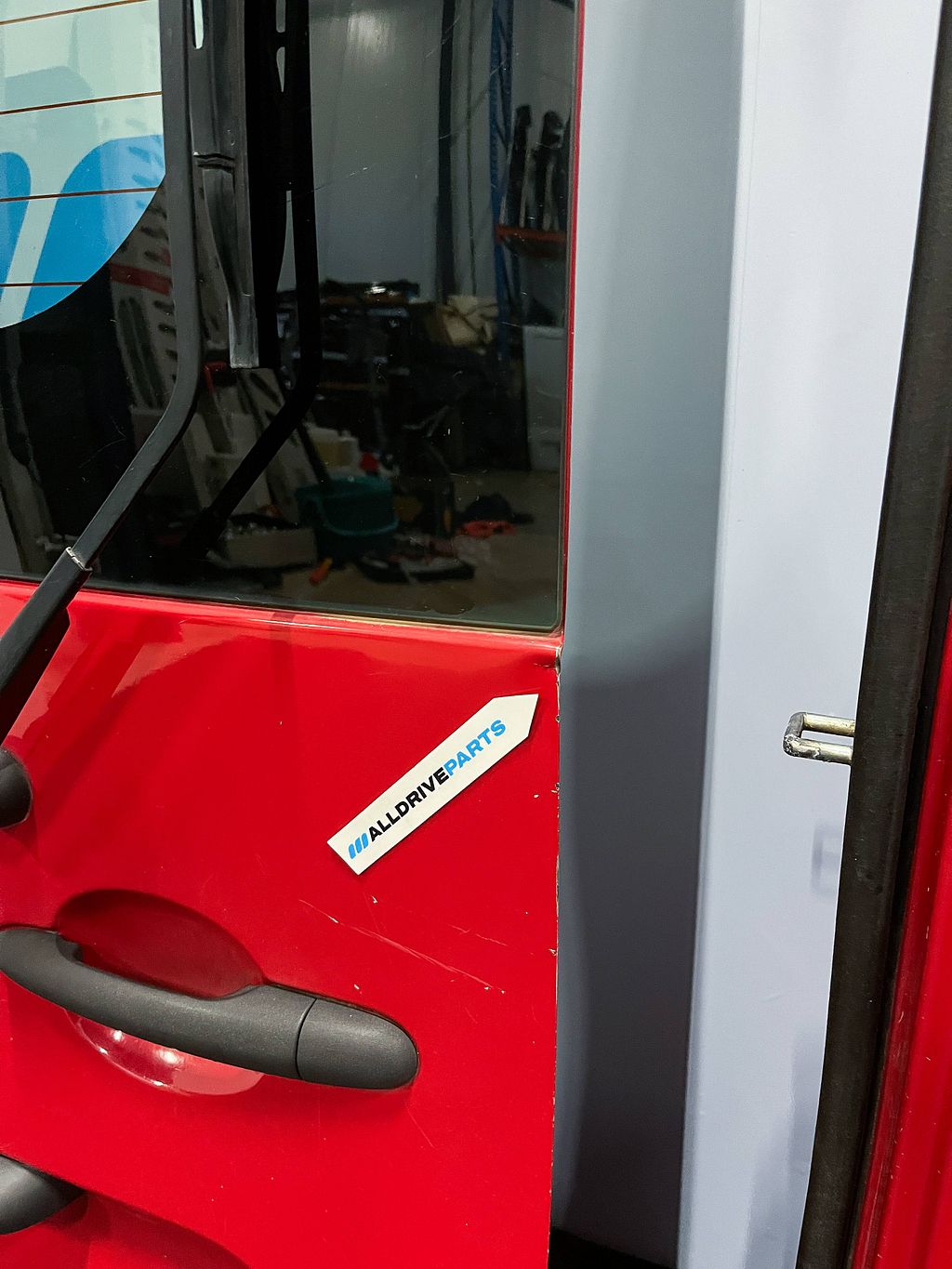 Renault Kangoo Achterdeur links met ruit rood 7751478138