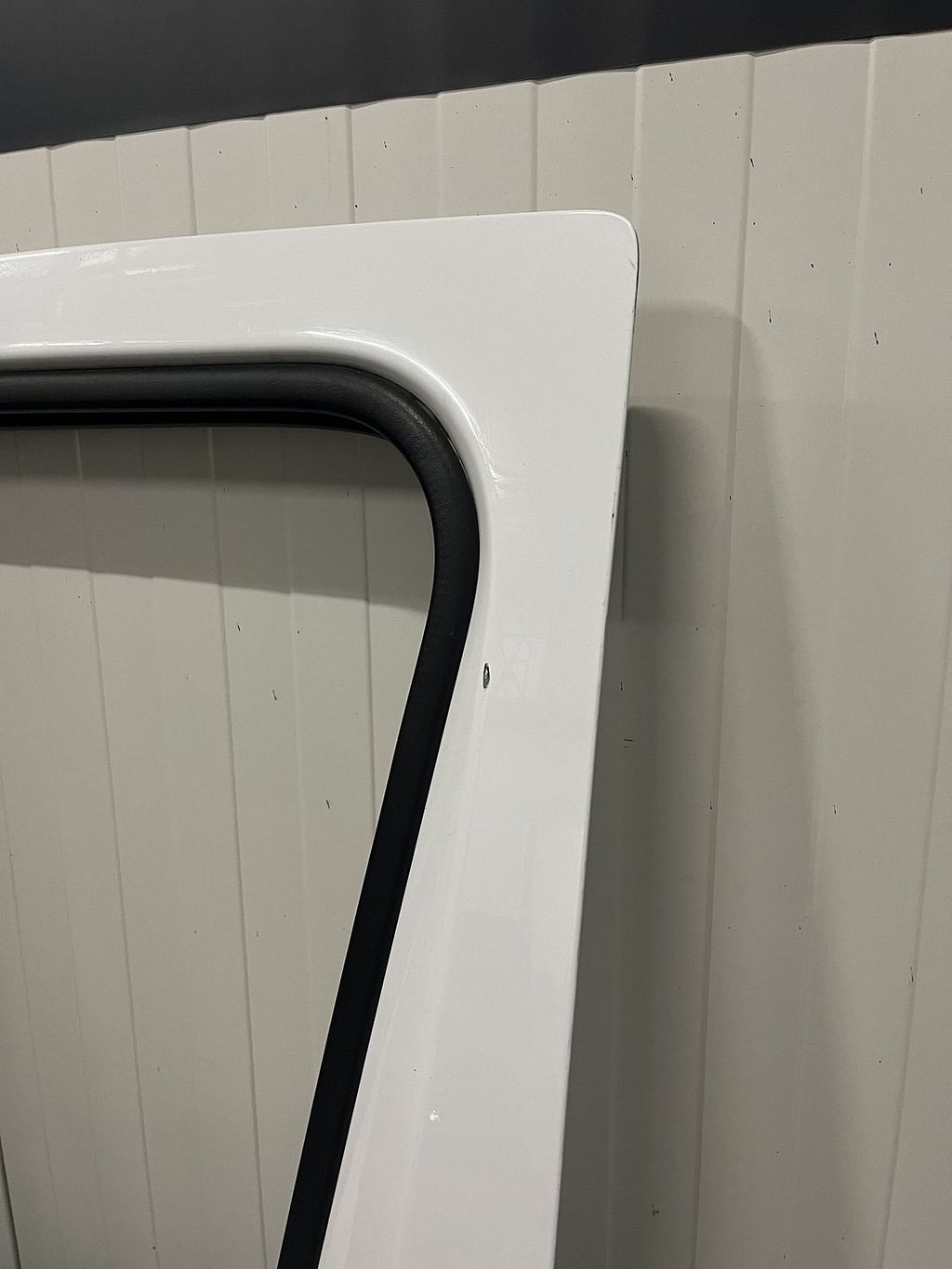 Renault Master / Opel Movano Voorportier links wit 801017005R