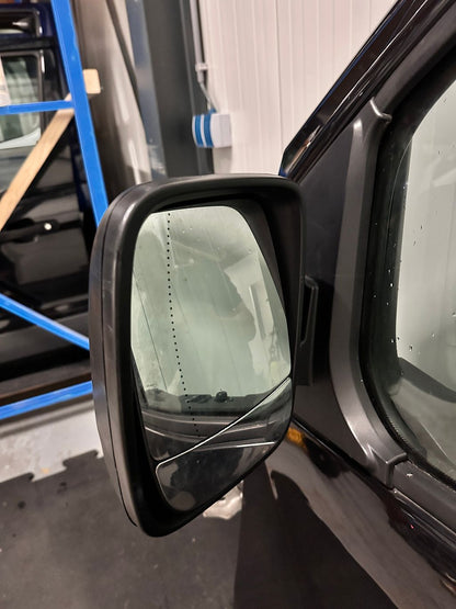 Renault Trafic Voorportier links zwart 801015693R