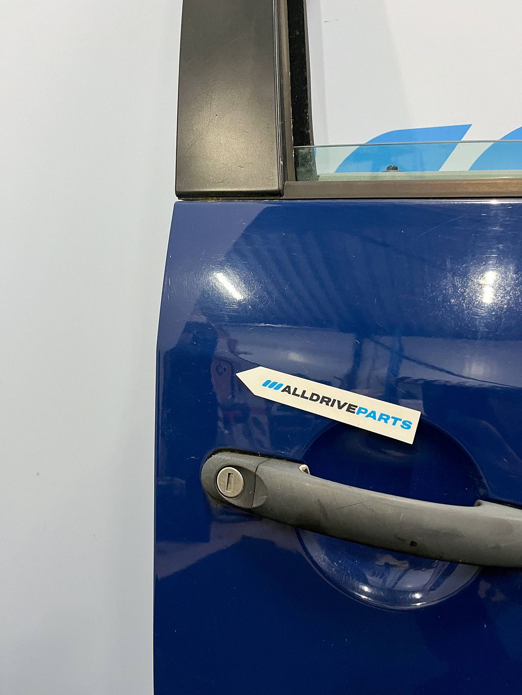 Volkswagen Caddy rechter Voorportier blauw LA5C 2K0831056B