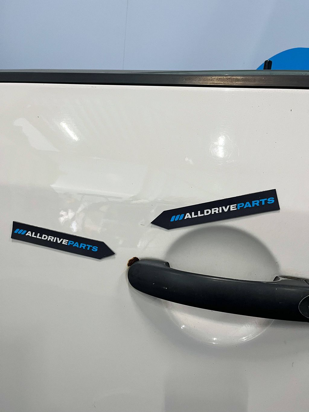 VW Volkswagen Caddy Voorportier links R902 wit 2K0831056B